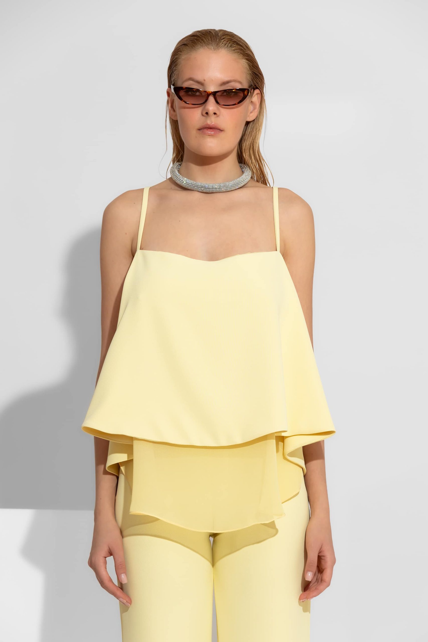 Ασύμμετρο Κλος Τοπ από Κρεπ & Σιφόν